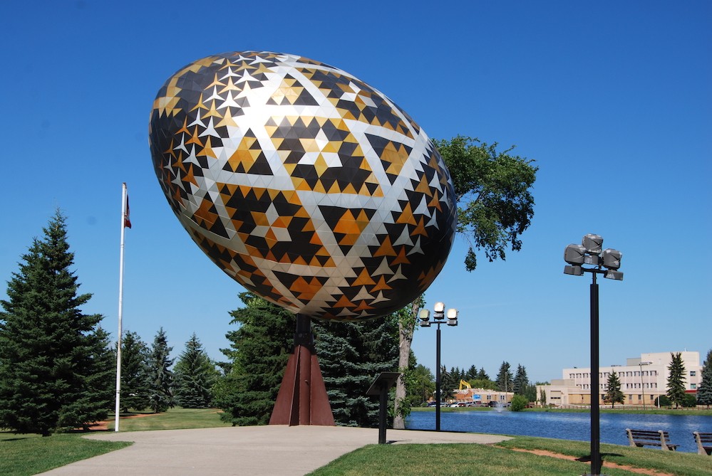 The tallest chocolate Easter egg in the world 